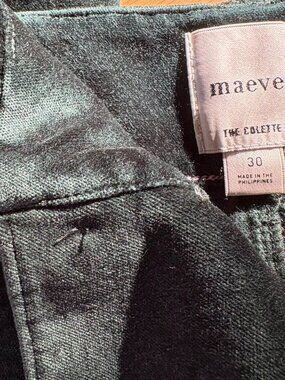 Green velvet Anthropologie Maeve Colette cropped pants, Size 30